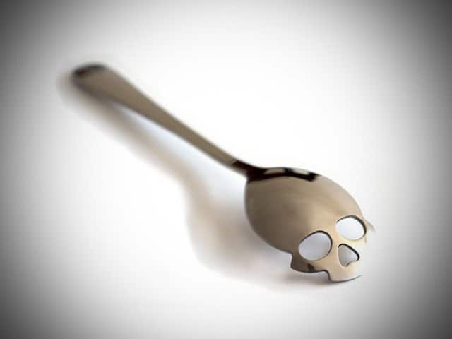 skull sugar spoon