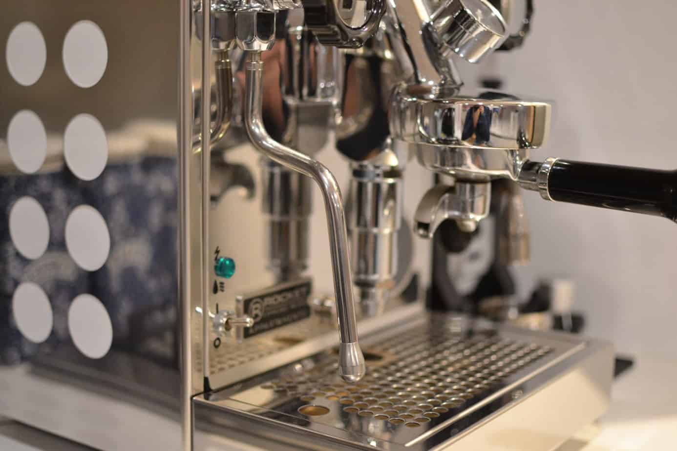 This is how my girlfriend uses the steam wand on my machine so she can go,  do something else while the milk steams.. : r/espresso
