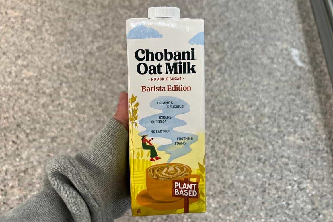 Chobani Oatmilk Barista Coffee Oat Milk