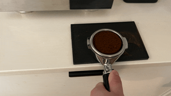 Tamping coffee pressure Tamping coffee pressure